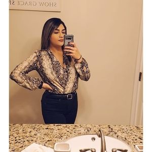 Meet your Posher, Veronica